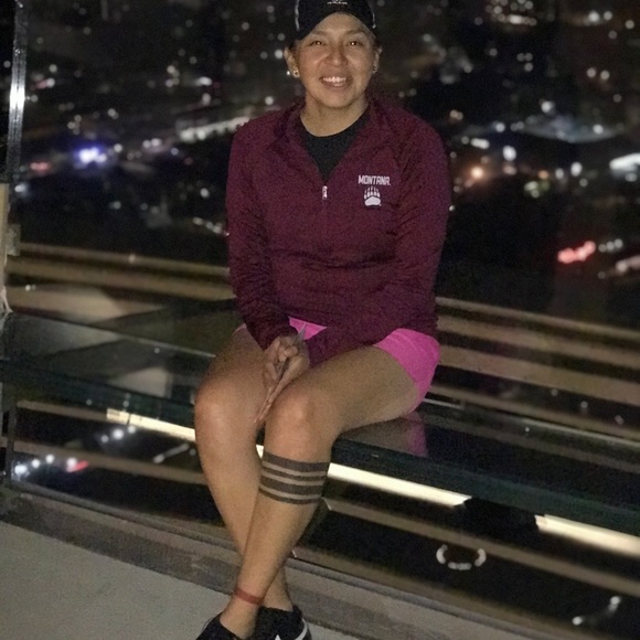 Shoes, Jeans, Jackets, Hoodies, Leggings, - Picture 4 of 8